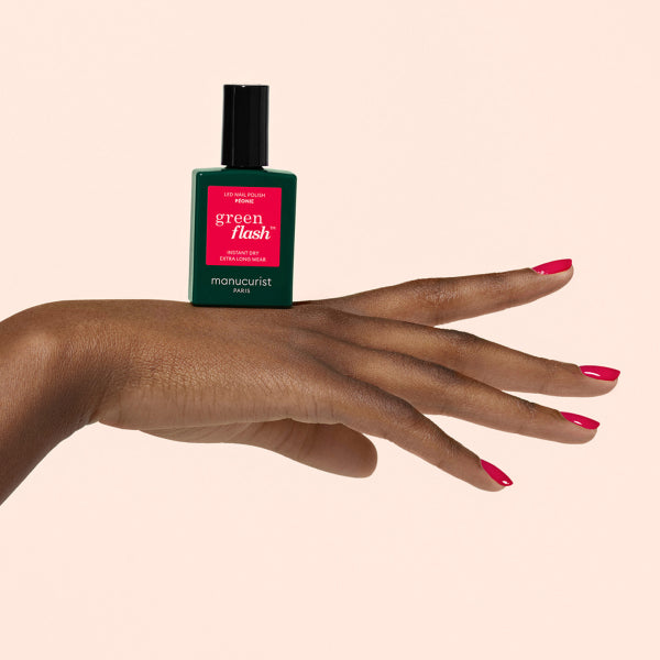 Allergic Reaction to Gel Polish: Causes, Symptoms and Safe Alternatives