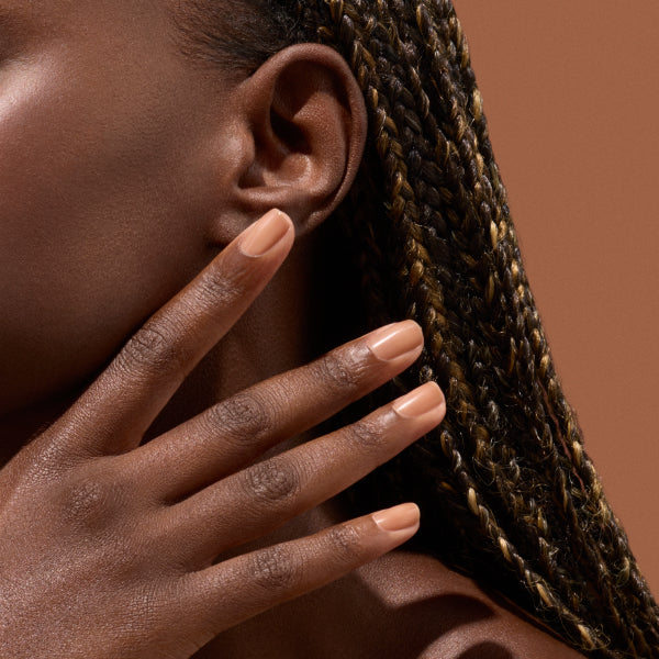 Color 8147 What nail polish colors work best on dark skin?