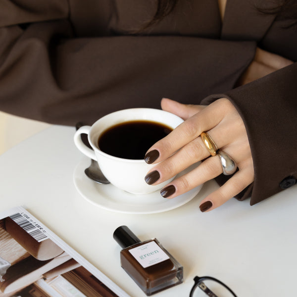 November Nail Colors: Trending Shades and Our Manicure Ideas