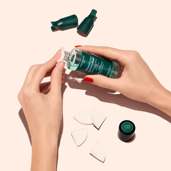 How to remove nail polish without damaging your nails?