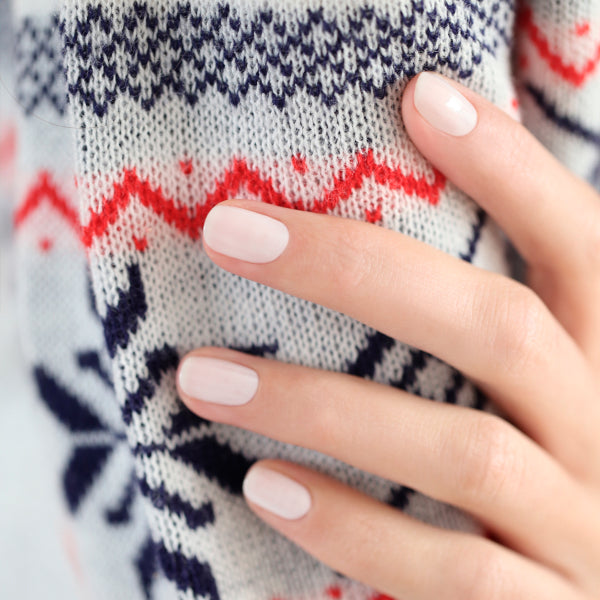 White nails: manicure ideas and nail art inspiration