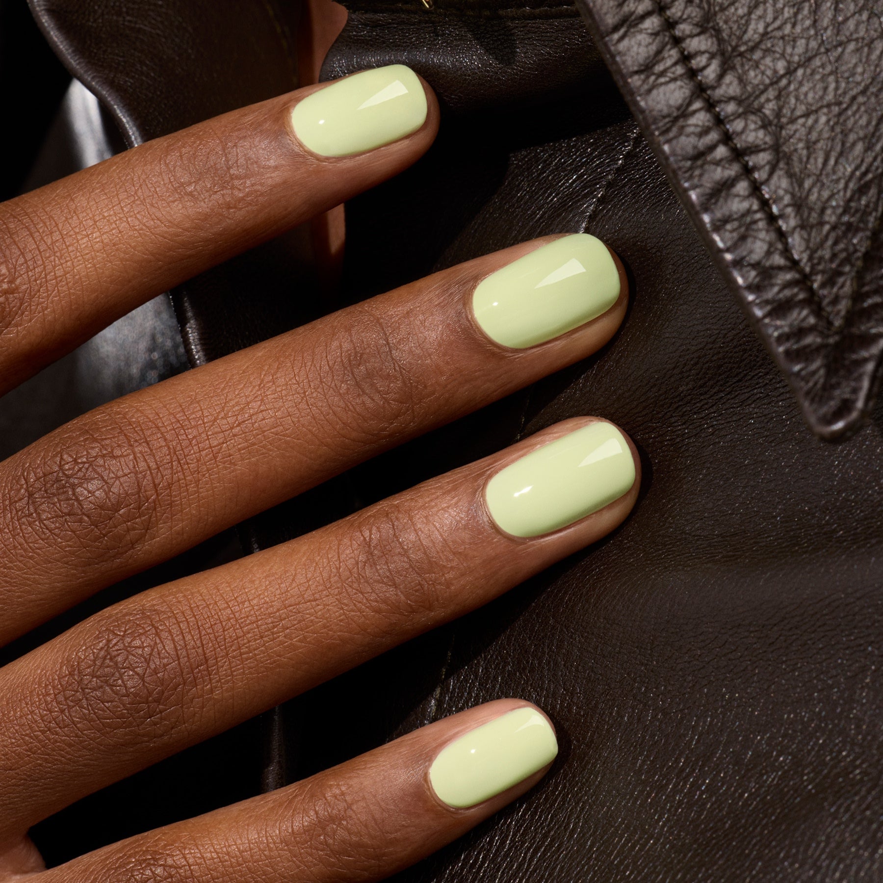 The pale green LED Gel polish - Pistachio | Manucurist