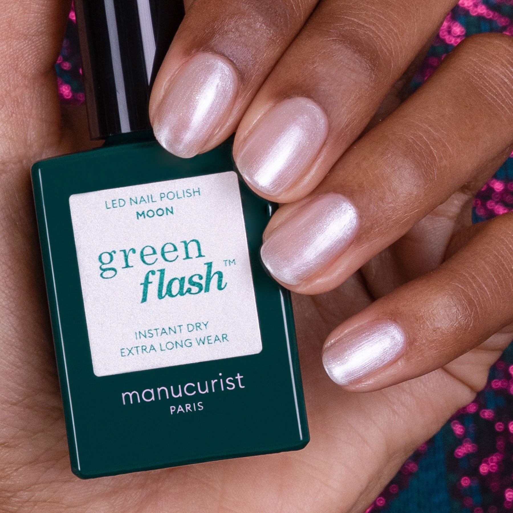 Pearly white Gel nail polish - Moon | Manucurist