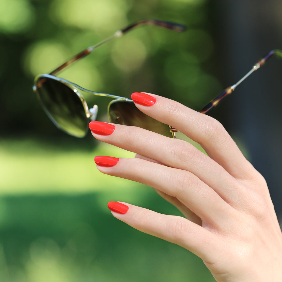 A hand with Manucurist&